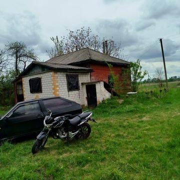 Продам будинок біля річки Десна