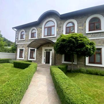 Оренда шикарного будинку печерский район