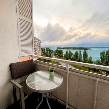 Продаж 2к квартири, пр-т Дніпровський.