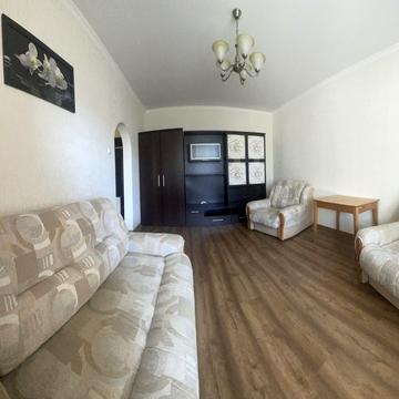 Сержа Лифаря вул. (Олександра Сабурова), 5