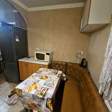 Здам 2 ну квартиру на будь який термін центр ХНУВС, міська лікарня поряд