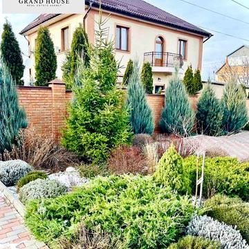 Продам чарівний двоповерховий будинок. Підгайці.