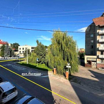 Продаж 2 кімнатної у центрі міста