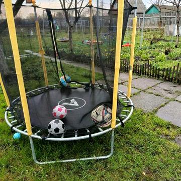 Здаємо будинок для сімї з дитиною на довготривалий термін в центральній частині міста Ніжин