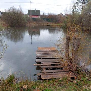 Дача з будинком біля озера в Баришівському масиві