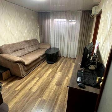 Продається гарна 2х кімнатна квартира від власника біля к-тр Олімп