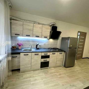 Оренда двокімнатної квартири, ул. Маршала Малиновского, 16