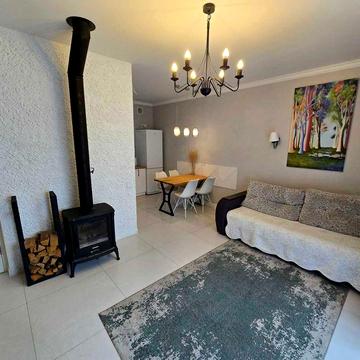 Оренда сучасного таунхауса 72 м² у Гатному (вул. Молодіжна)