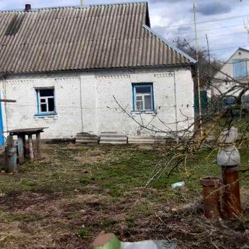 Будинок в мальовничому місці зручний підїзд