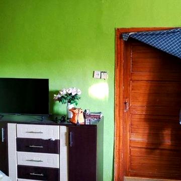 Продам затишний будинок