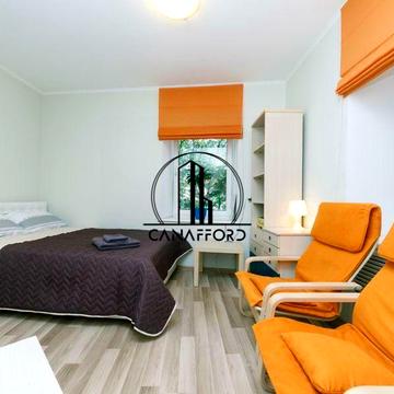 Михайлівська вул., 6-А