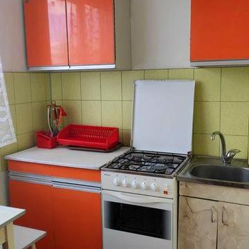 Сдам 1 из кв  р-н Новые Дома, ул Олимпийская, 31 м. Дворец Спорта