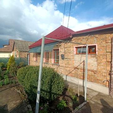 Будинок п.Сєвєрний вул.Тельмана початок