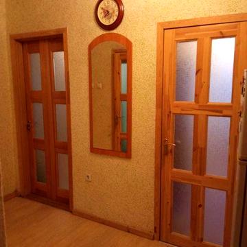 Двокімнатна квартира  з автономним опаленням  та каміном