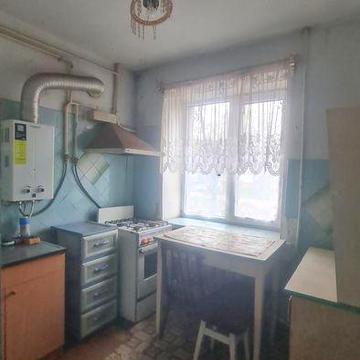 Продається 2 -х кімнатна квартира в районі ковельського парку