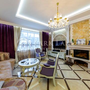 Центральна вул.