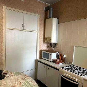 Продам 5 комнатну квартиру в Центрі