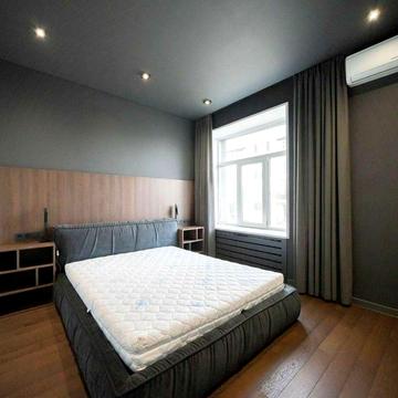 Ярославів Вал вул., 19