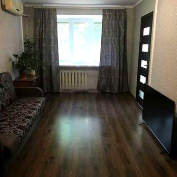 Сдам 2х комнатную квартиру на Каруны 69