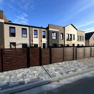 Готовий таунхаус з газом та двома двориками. єОселя. Святопетрівське