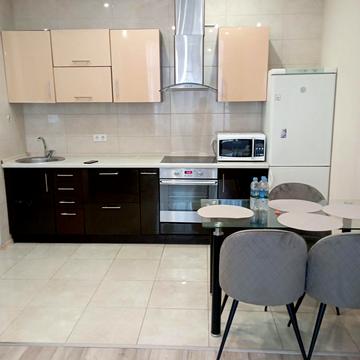 Володимира Івасюка просп. (Героїв Сталінграду), 2-Г, к1