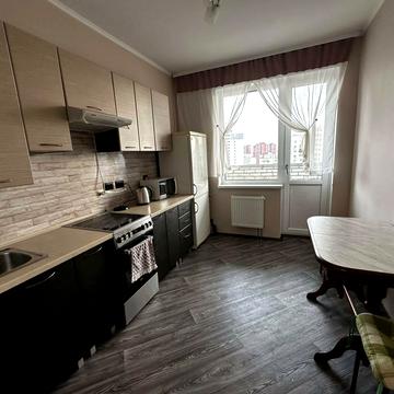 Драгоманова вул., 6/1