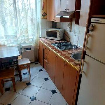 Аренда 2х комнатной с удобствами Центр Бузовая