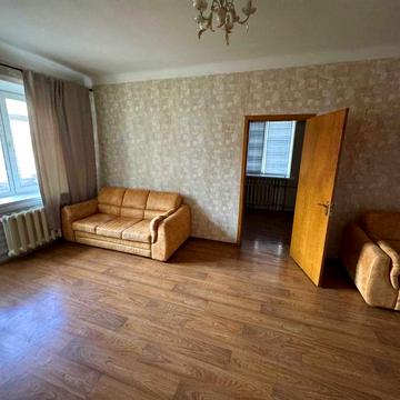 Здається в оренду простора та затишна квартира в закритому дворі, вулиця Старокозацька, 10