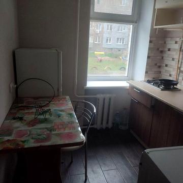 Здається 1-но кімнатна квартира (малогабаритка) на тривалий термін