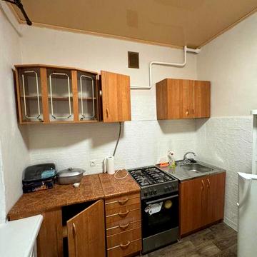 Оренда 1 кімнатної сталінки ( ЮГОк, Подлєпи)