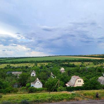 !Сдам дом военным  2 этажа ! Хортицкий ,место под авто/