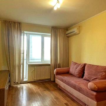 Довгострокова оренда 3к Квартира Набережна Перемоги вулиця