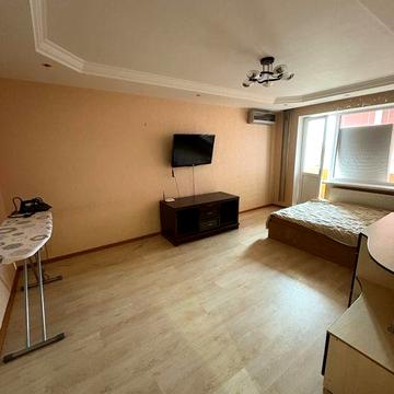 Сдам двухкомнатную квартиру (район Туриста)