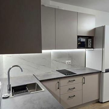 Здам квартиру-студію (власниця)