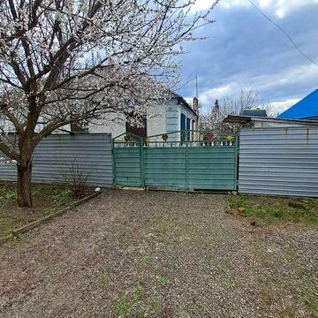 Продам пол дома.