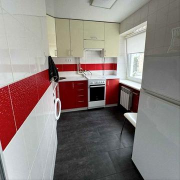 Центр міста велика 3-х кімнатна квартира