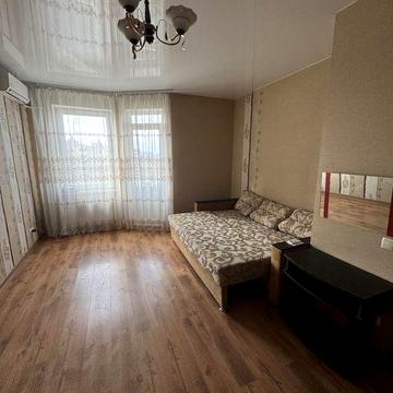 Сдам 1ком Небесной Сотни/ Левитана