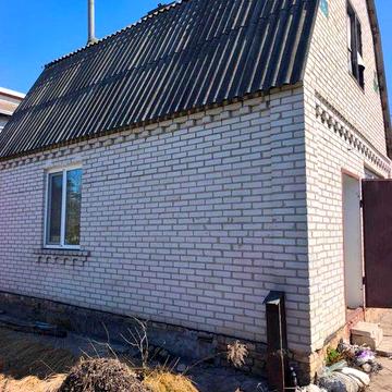 Продаж будинку  Нещереві. Зроблений ремонт,  піч, свердловина, світло.
