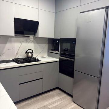 Ціна ЗНИЖЕНА ДО 1.04 ВЛАСНИК 2 кімн кв.,89 кв.м,пр. Шевченка 7А ЖК ОСББ пр. Шевченка 7 А