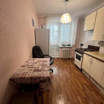Продаж квартири метро Святошино Житомирська