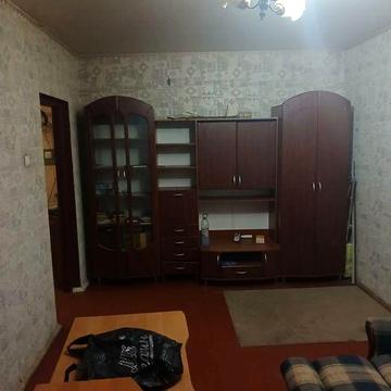 Квартира 2х кімнатна метро Харківська продаж від власника без %