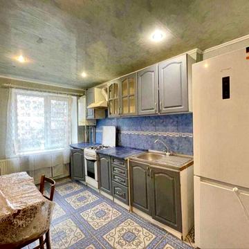 Район Пацаєва.Трьохкімнатна квартира.