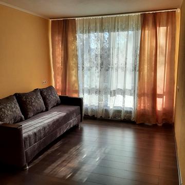 Миколи Руденка бульв. (Кольцова), 1