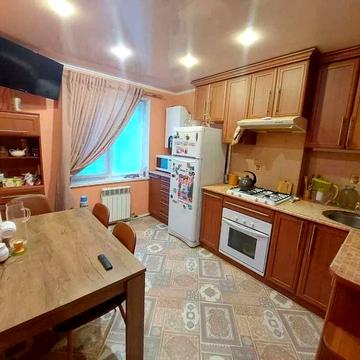 Продам 3к.квартиру на Запорожском шоссе 19!Тополь !Автономка!
