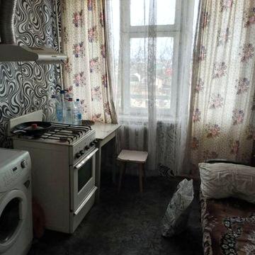 Сдаю однокомнатную квартиру ( Соляные)