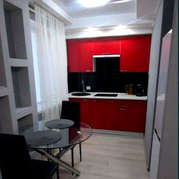 Лесі Українки просп. (Пушкіна), 71