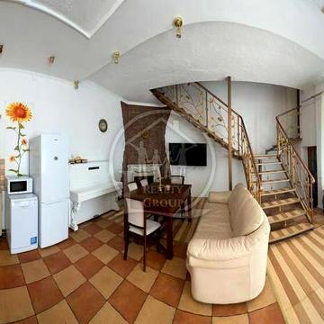 Футуристів пров., 1