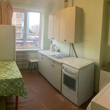 Довгострокова аренда 2-х кімнатноі квартири ж/м Парус