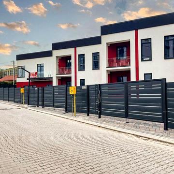 Продам кутовий котедж з міськими мережами!