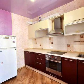 1 к. квартира "Радужный" массив/Небесной сотни